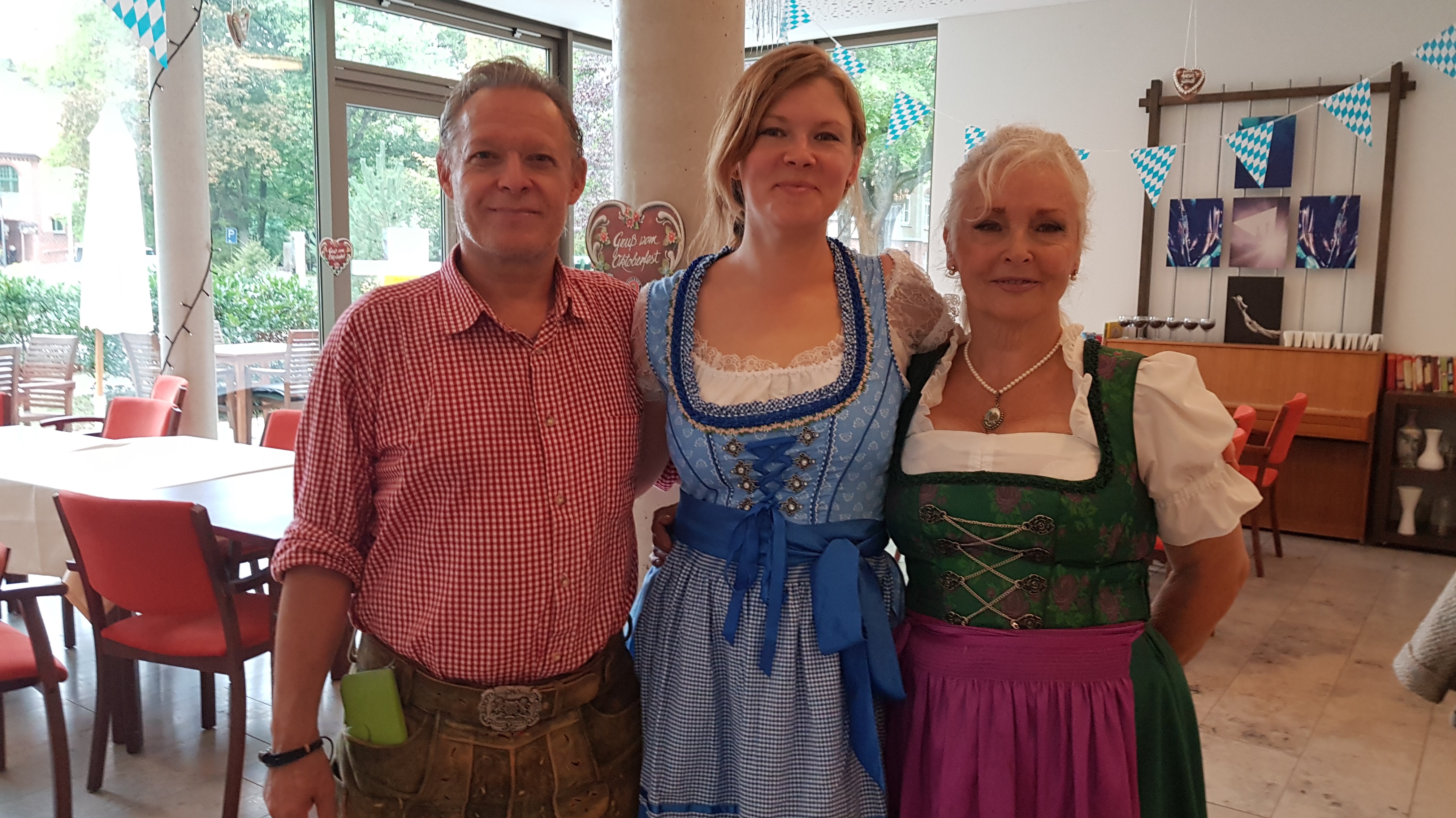 Read more about the article Oktoberfest im Haus Luther