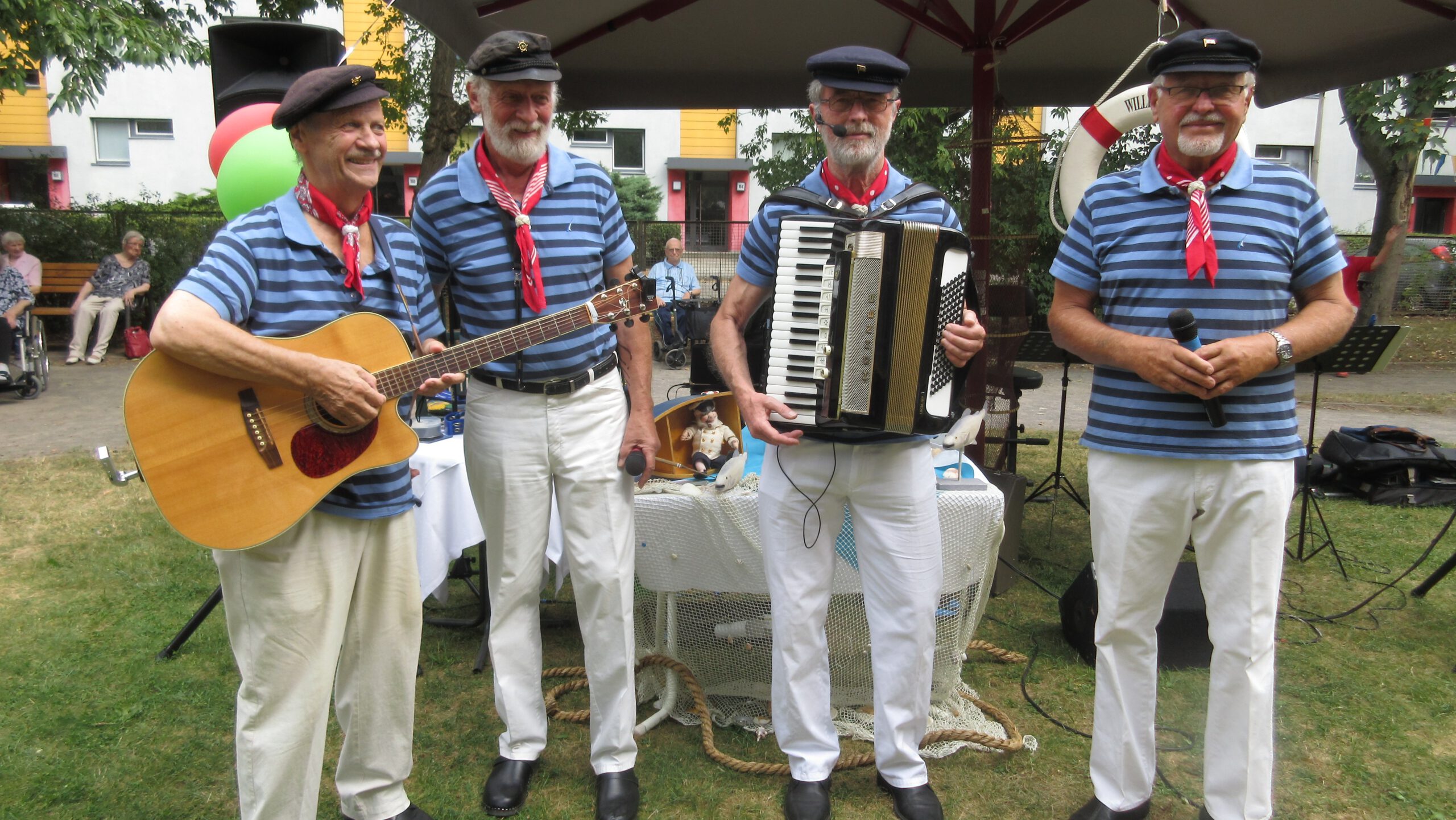 Read more about the article Konzert im Garten – Seniorenzentrum Lichtenberg