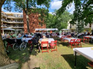 Mehr über den Artikel erfahren Sommerfest 2022 Ev. Pflegewohnheim Schönow