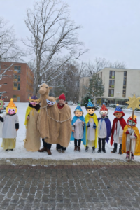 Mehr über den Artikel erfahren Sternsinger im Evangelischen Pflegewohnheim Schönow